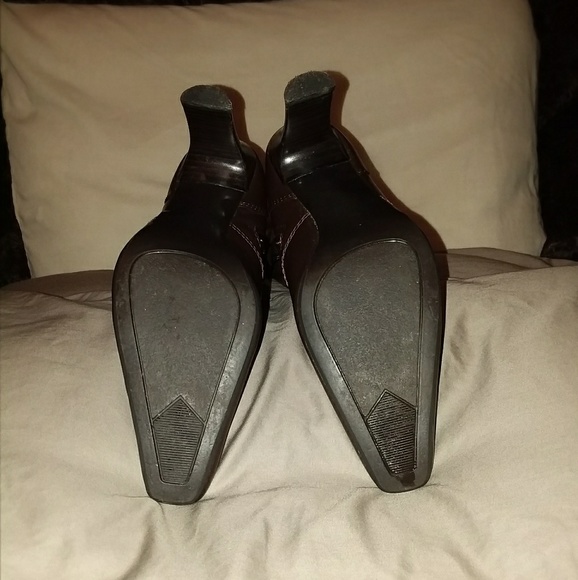 **Excellent Condition** Nine West Heel Boots - Picture 8 of 8
